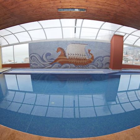 Madisson Hotel Jounieh Bagian luar foto