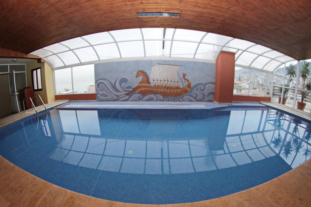 Madisson Hotel Jounieh Bagian luar foto