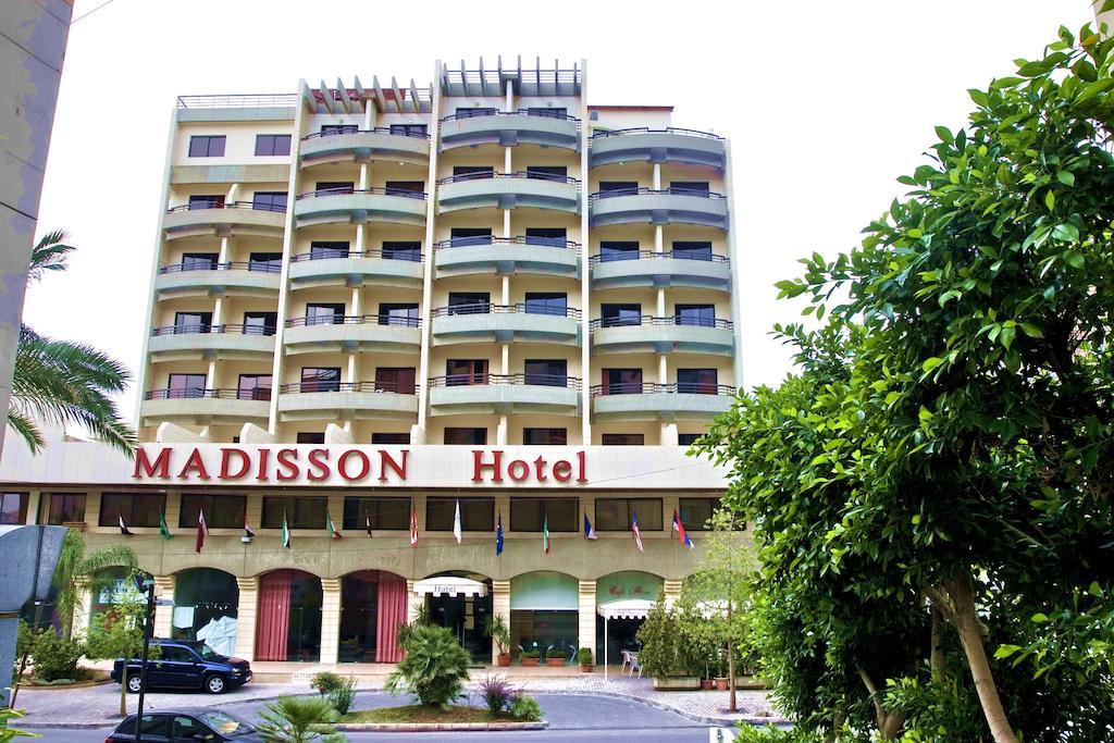 Madisson Hotel Jounieh Bagian luar foto