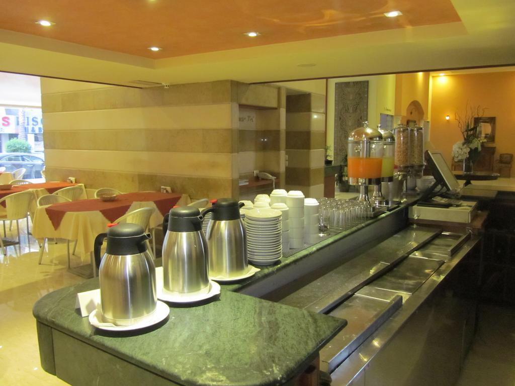 Madisson Hotel Jounieh Bagian luar foto