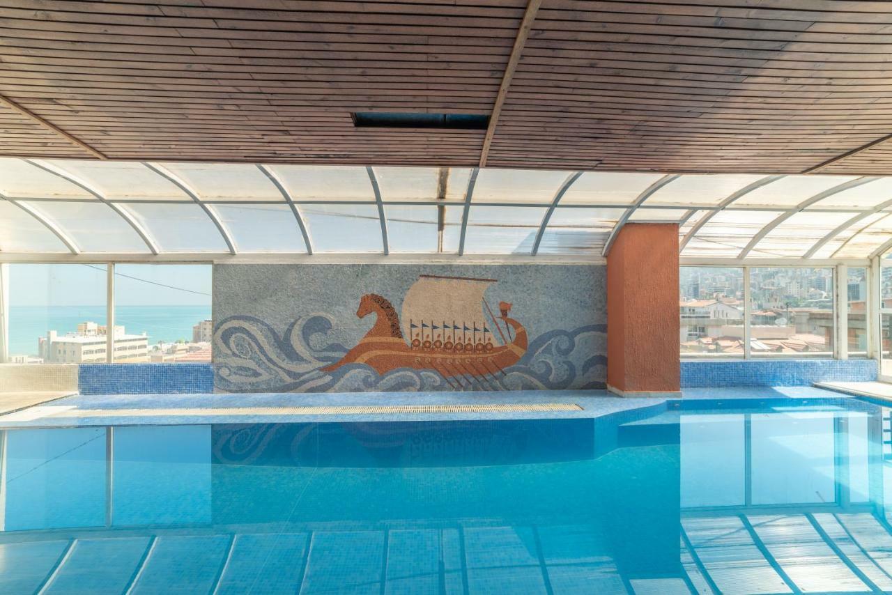 Madisson Hotel Jounieh Bagian luar foto
