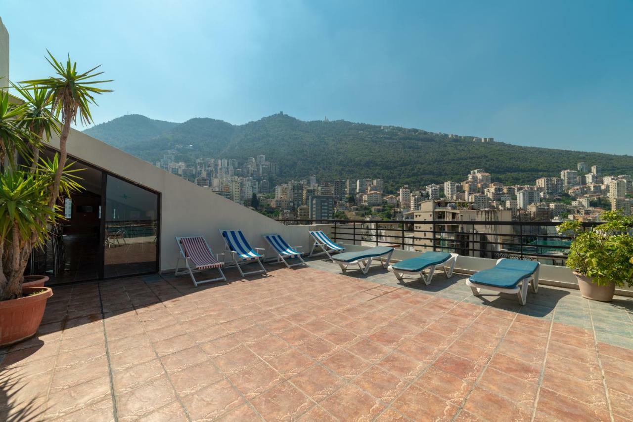 Madisson Hotel Jounieh Bagian luar foto